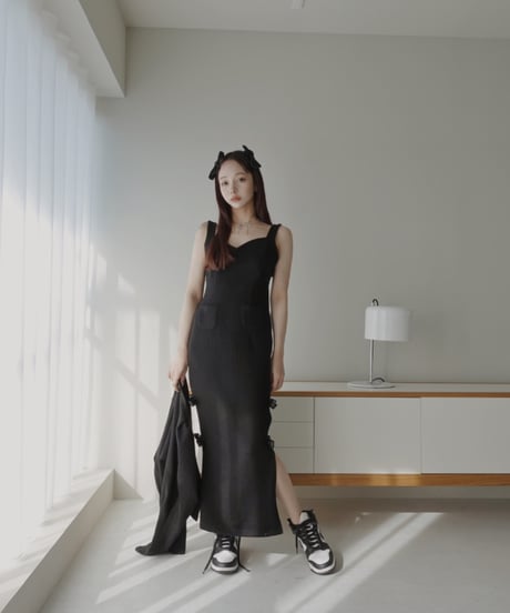 レザーリボンスリットワンピース / Faux Leather ribbon Slit One-Piece