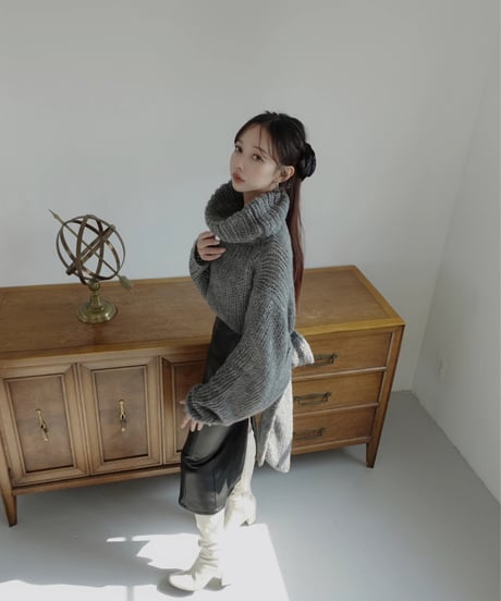 バックリボンローゲージニット /Back Ribbon Low Gauge Knit