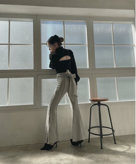 バックリボンサイドスリットフレアパンツ / Back Ribbon Side Slit Flare Pants