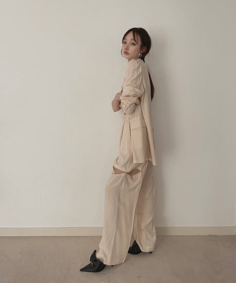 サイドカットシアーパンツ / Side Cutting Sheer Pants