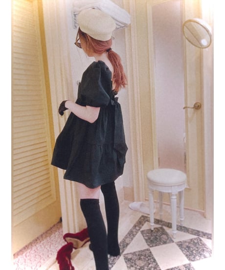 【ブラック】パフスリーブチュニックワンピ Puff Sleeve Tunic One-Piece