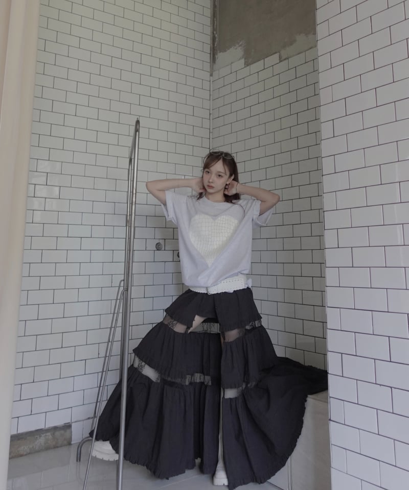 Black］フロントオープンレースティアードスカート / Front Open Lace T