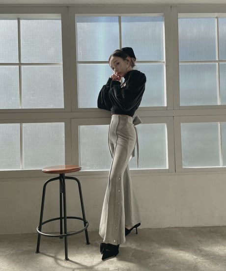 バックリボンサイドスリットフレアパンツ / Back Ribbon Side Slit Flare Pants