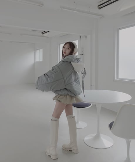 フーデッドナイロンボンバージャケット / Hooded Nylon Bomber Jacket