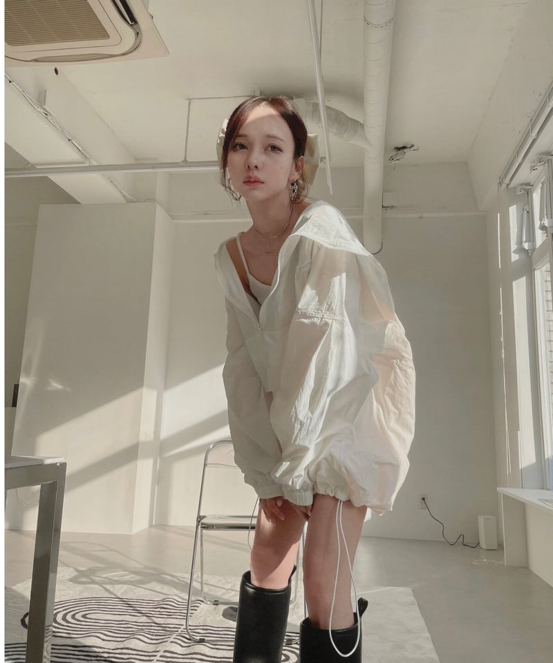 ハーフジップアップナイロンフーディー / Half Zip-up Nylon Hoodie | 