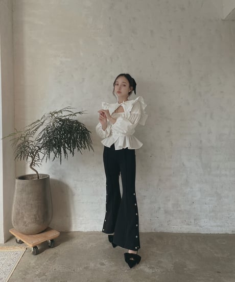 バックリボンサイドスリットフレアパンツ / Back Ribbon Side Slit Flare Pants