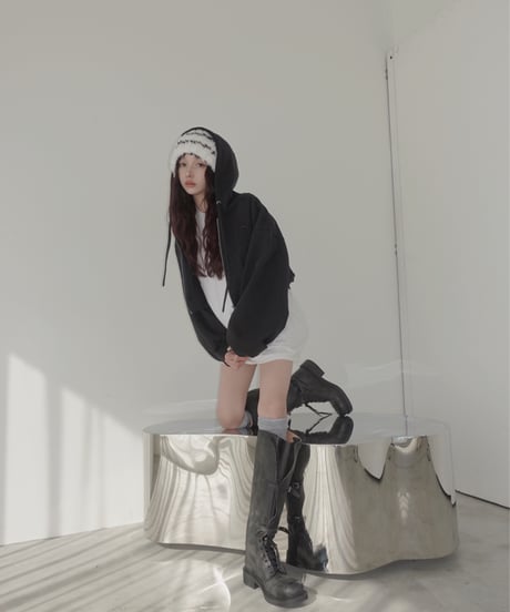 【Black】ハートジップアップフーディー /Heart Zip-up Hoodie