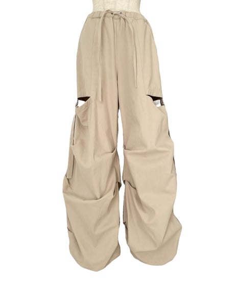 サイドカットボリュームパンツ / Side Cutting Volume Pants