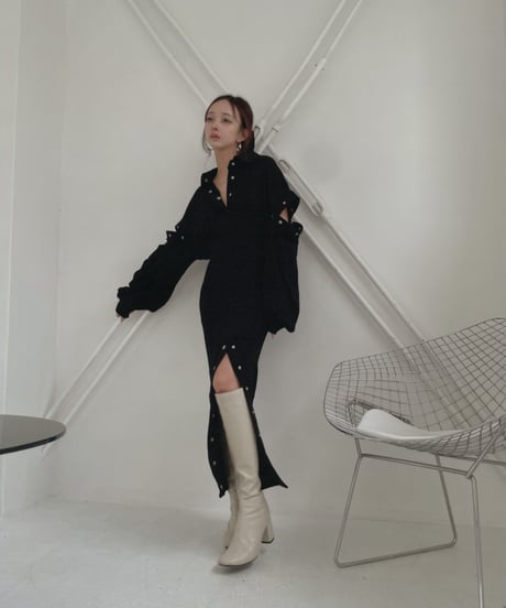 スナップスリットワンピース / Metal Snaps Slit One-Piece