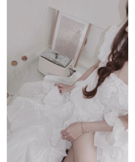 【White】ガウンドレス/Gown Dress