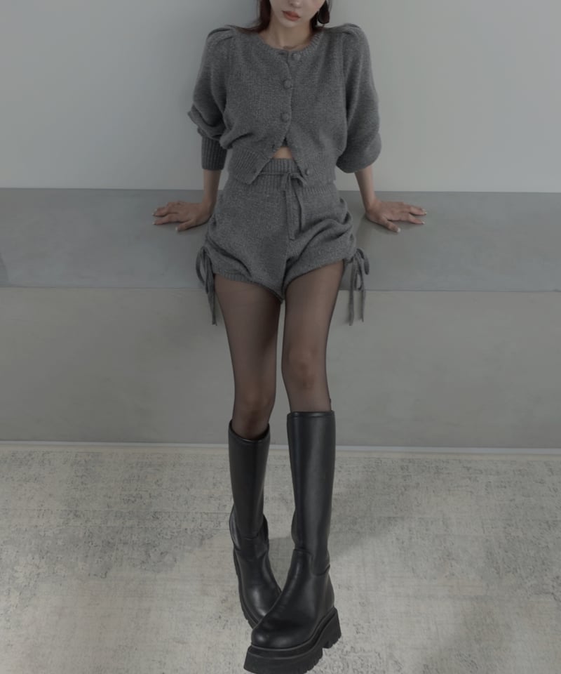 フロントクロスニットカーディガン / Front Cross Knit Cardigan |