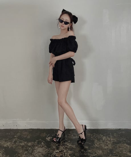 バックリボンロンパース / Back Ribbon Rompers