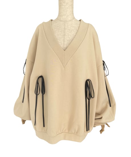 Vネックリボンスウェット /V Shaped Neck Ribbon Sweat
