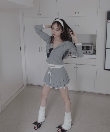 【LightGray】レイヤードフードトップス / Layered Hood Top