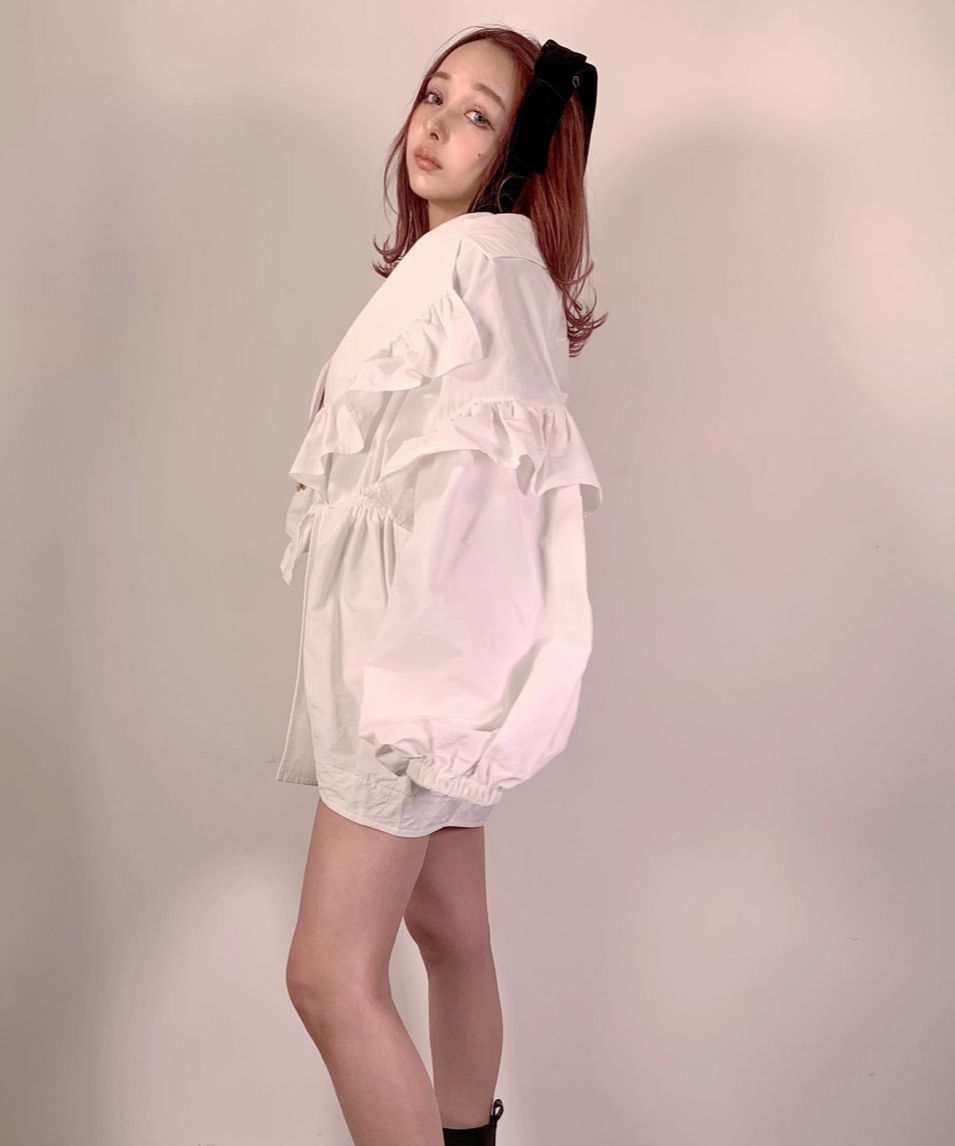 ✨新品極美品42L✨秋〜ロイヤルミルクティーCOLOR❣✨上品フリフリフリル〜✨ 暗く染めたよ~! 少し大人っぽくなったかな?