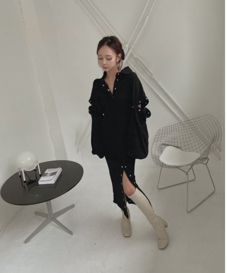 スナップスリットワンピース / Metal Snaps Slit One-Piece