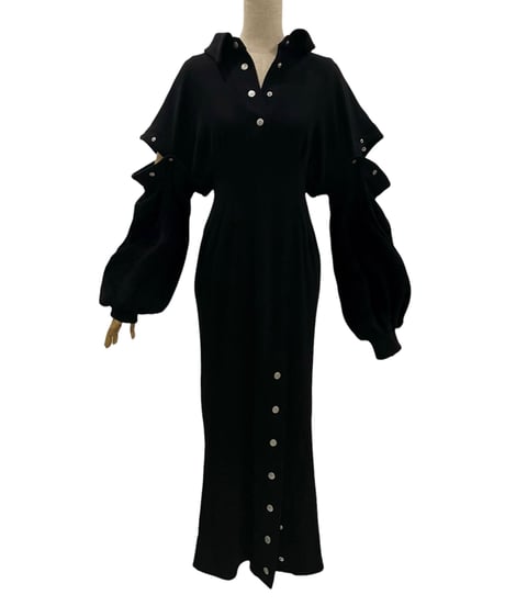スナップスリットワンピース / Metal Snaps Slit One-Piece