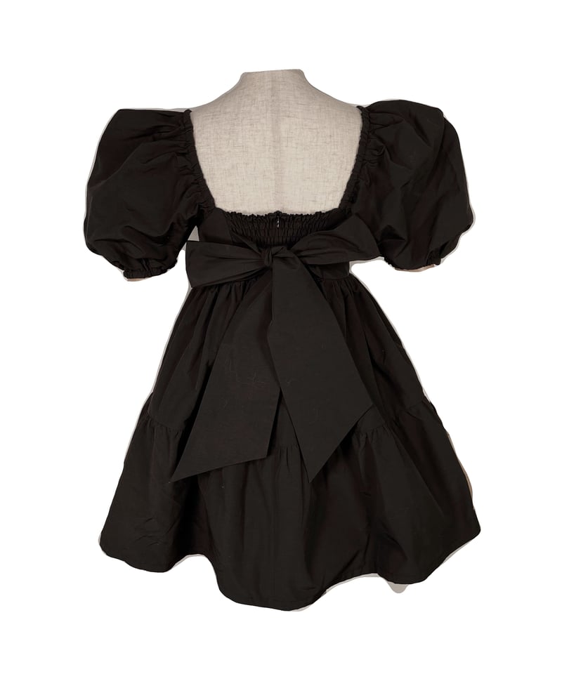 ブラック】パフスリーブチュニックワンピ Puff Sleeve Tunic One
