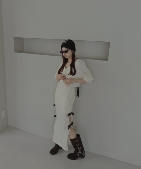 レザーリボンスリットワンピース / Faux Leather ribbon Slit One-Piece