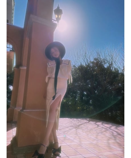 セーラーカラースリットワンピ　Sailor Collar Slit One-Piece