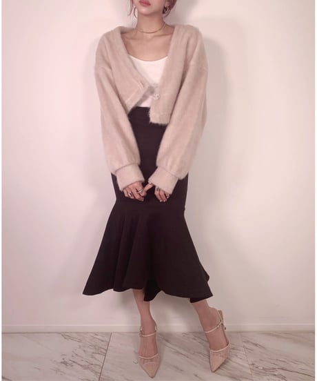 クロップドアシンメトリーカーディガン / Cropped Asymmetry Cardigan