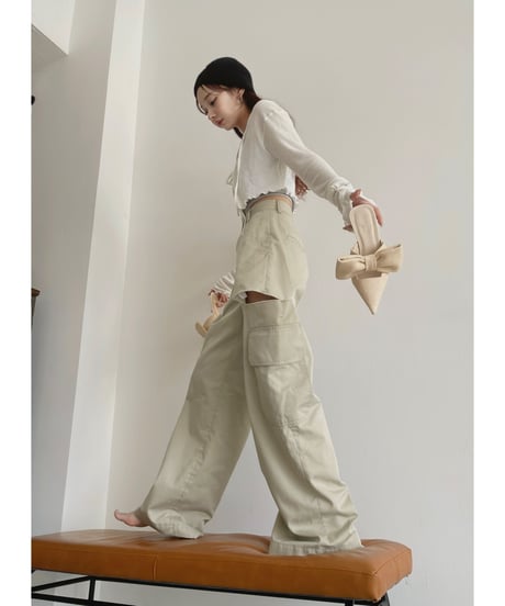 サイドカットタックパンツ / Side Cut Tack Bottoms