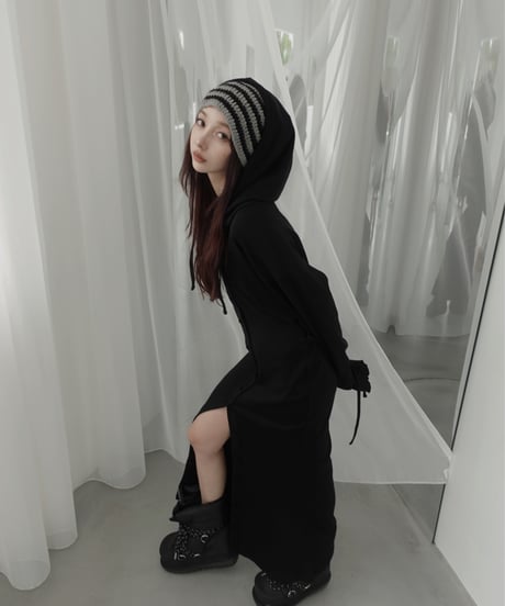 フードロングワンピース/Hooded Long One-Piece