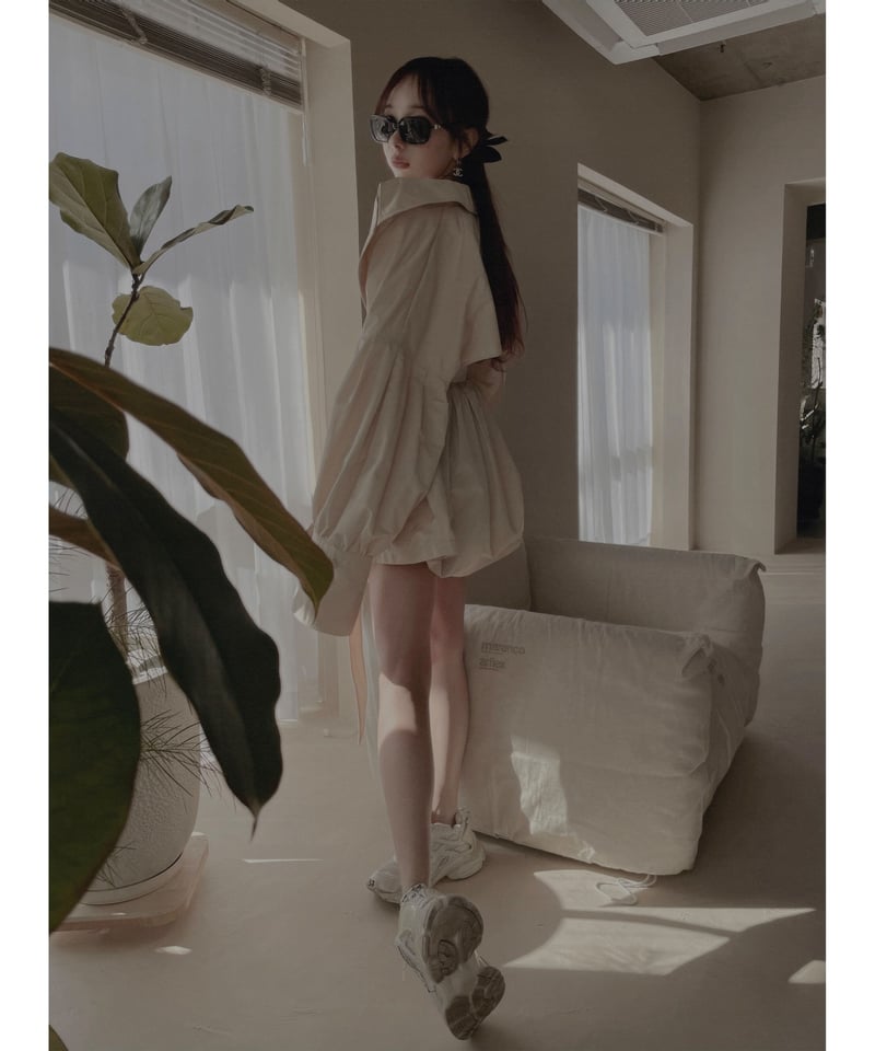 ボリュームスリーブトレンチコート / Volume Sleeve Trench Coat