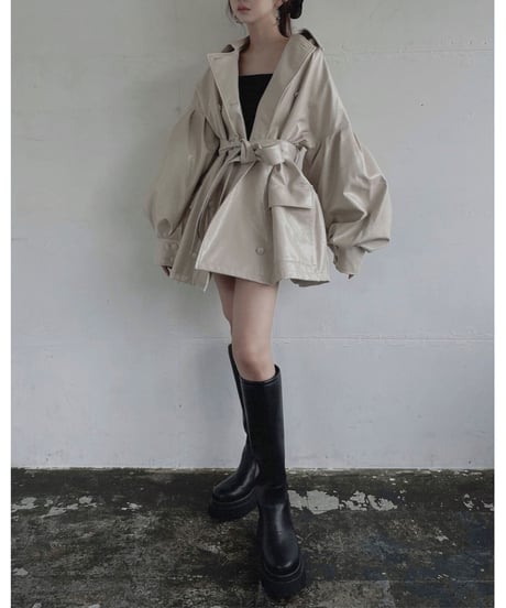 ボリュームスリーブエナメルジャケット / Volume Sleeves Enamel Jacket