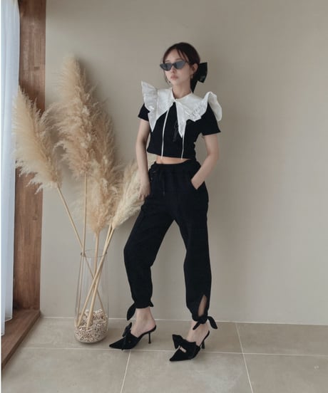 センターシームサイドリボンジョガーパンツ / Center Seam Cropped Side Ribbon Jogger Pants