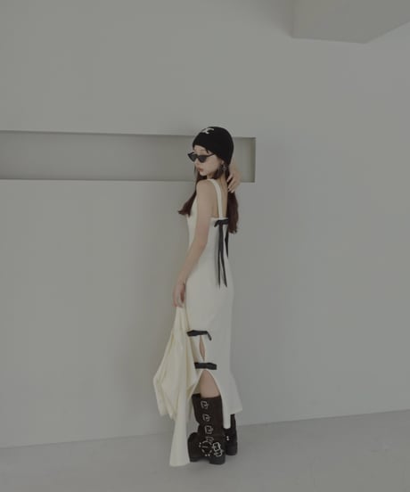 レザーリボンスリットワンピース / Faux Leather ribbon Slit One-Piece