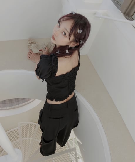 サイドカットベルトタックパンツ / Side Cut Belt Tuck Pants