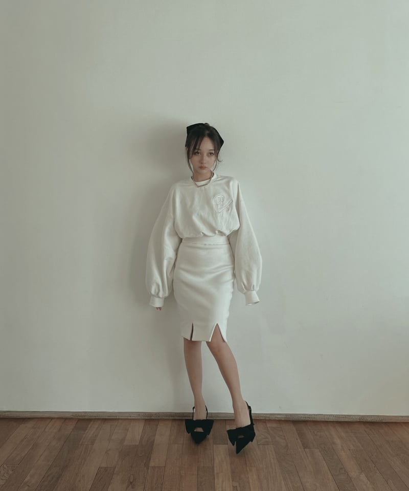 セット割】クロップドスウェット＋フロントスリットスカート