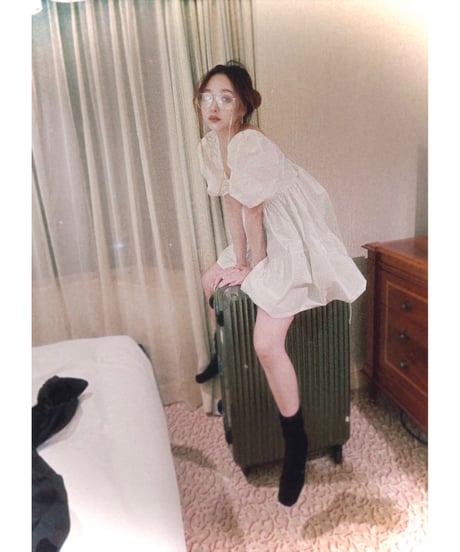 【ホワイト】パフスリーブチュニックワンピ Puff Sleeve Tunic One-Piece