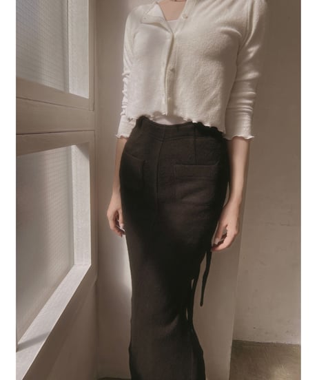 ベルトスリットニットスカート / Belted Slit Knit Skirt