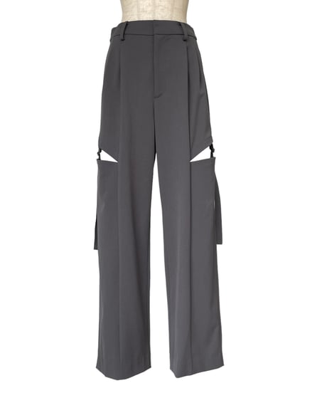 サイドカットベルトタックパンツ / Side Cut Belt Tuck Pants