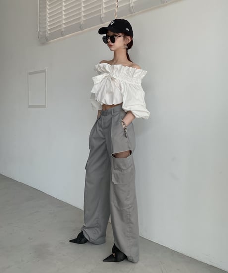 サイドカットタックパンツ / Side Cut Tack Bottoms