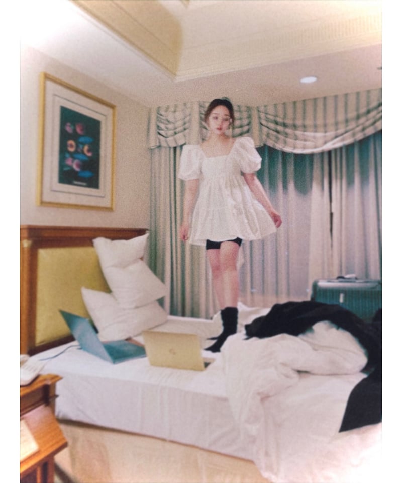 ホワイト】パフスリーブチュニックワンピ Puff Sleeve Tunic One