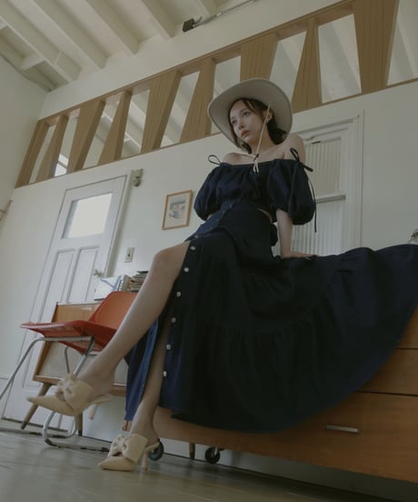 バックリボンデニムティアードスカート / Back Ribbon Denim Tiered Skirt