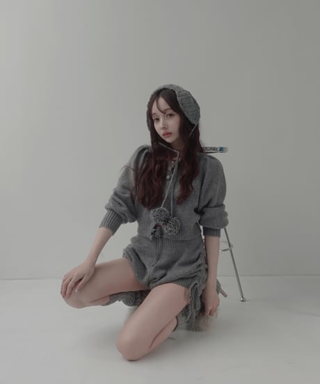 フロントクロスニットカーディガン / Front Cross Knit Cardigan