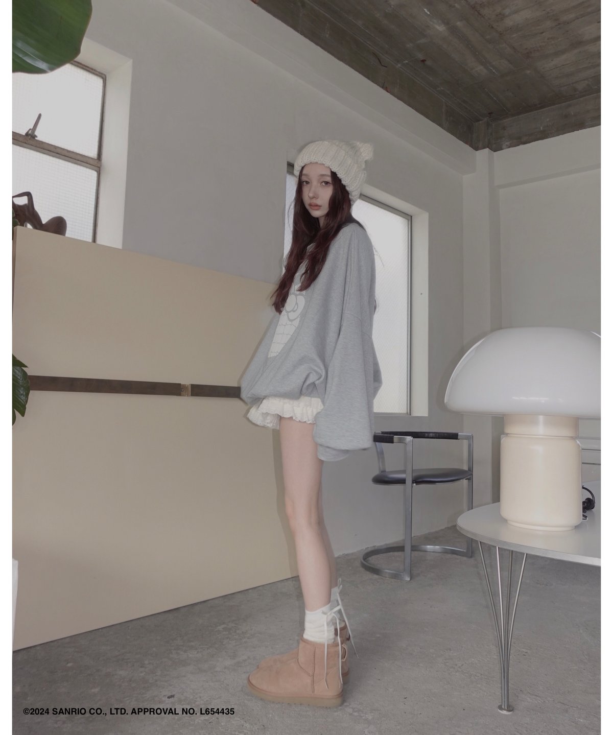 Gray】♡ Croco Kitty ♡ ボリュームスリーブスウェットトップ / ♡Croc