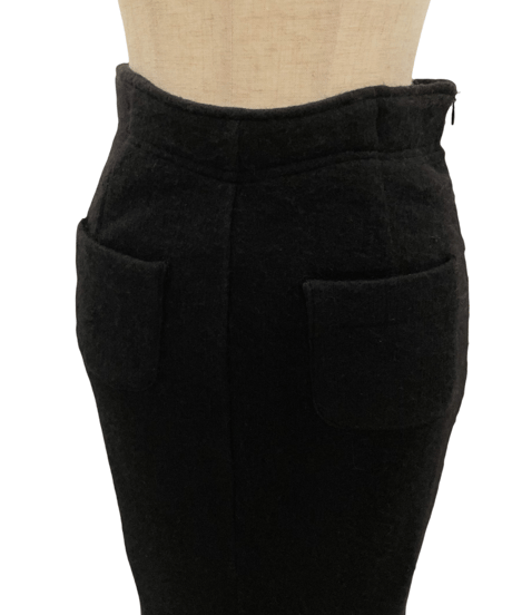 ベルトスリットニットスカート / Belted Slit Knit Skirt
