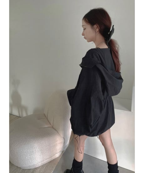 ハーフジップアップナイロンフーディー / Half Zip-up Nylon Hoodie