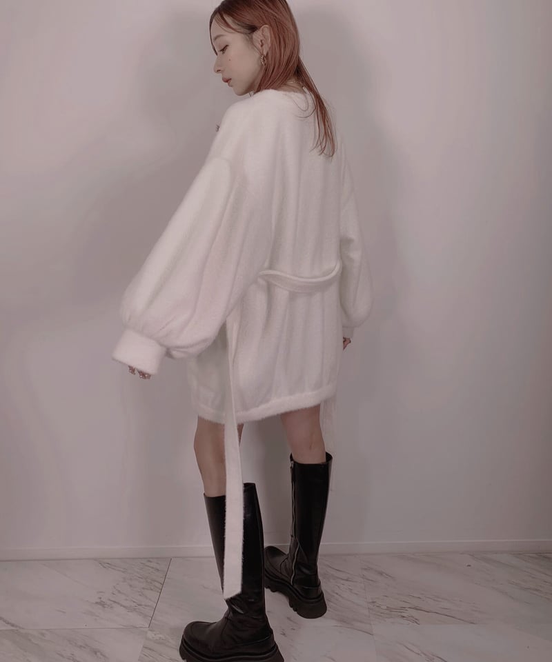 ボリュームスリーブガウン / Volume Sleeve Gown | FICTION TO