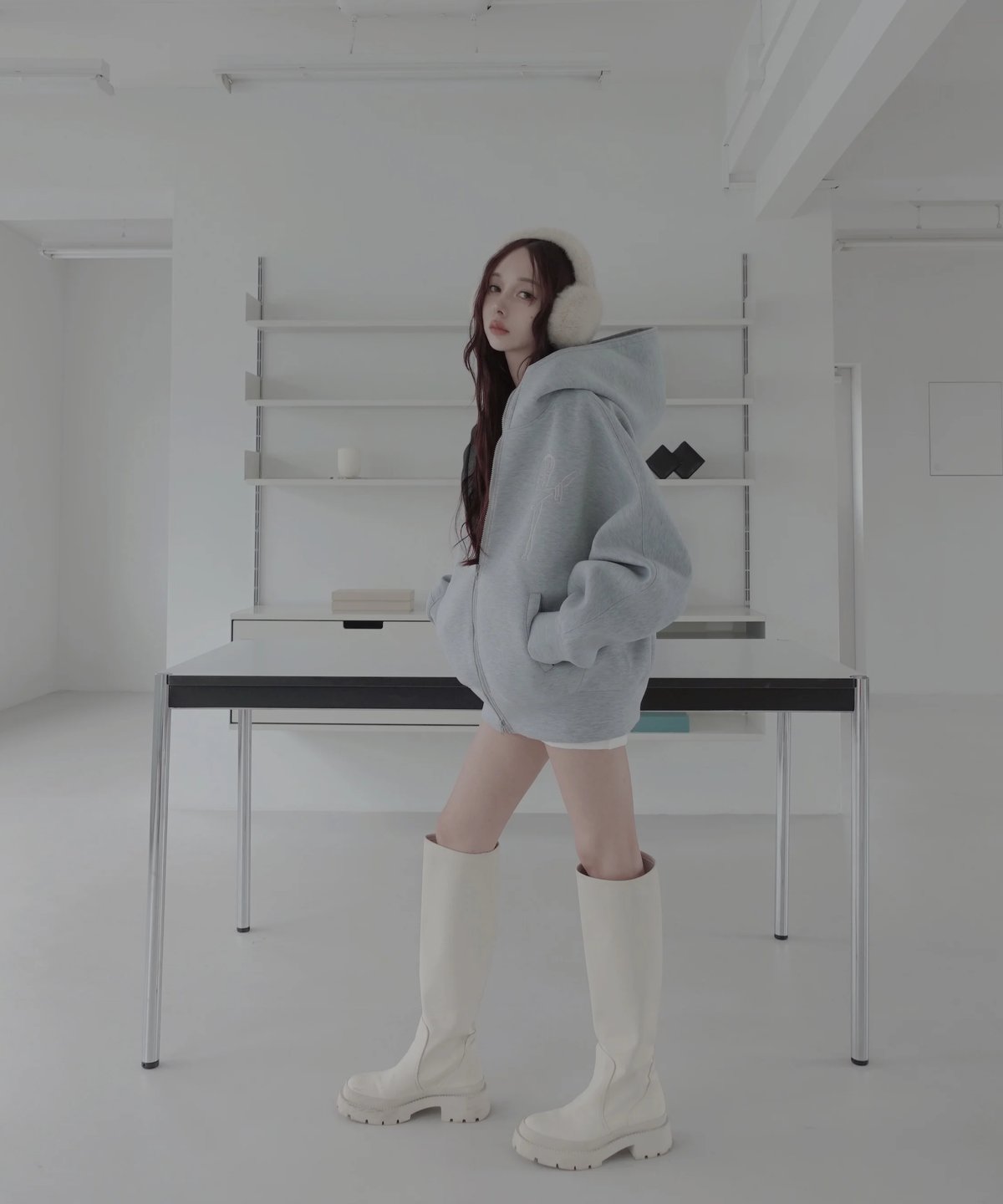 ◎fiction tokyo ロゴ刺繍ボンディングフルジップフーディー◎ ボンディングダブルジップフーディー / Logo Embroidery Bonding