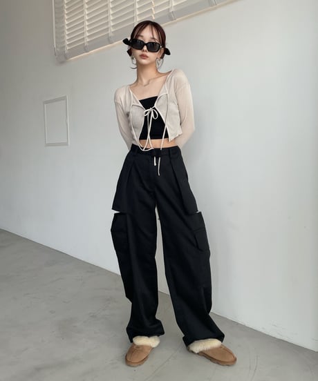 サイドカットタックパンツ / Side Cut Tack Bottoms