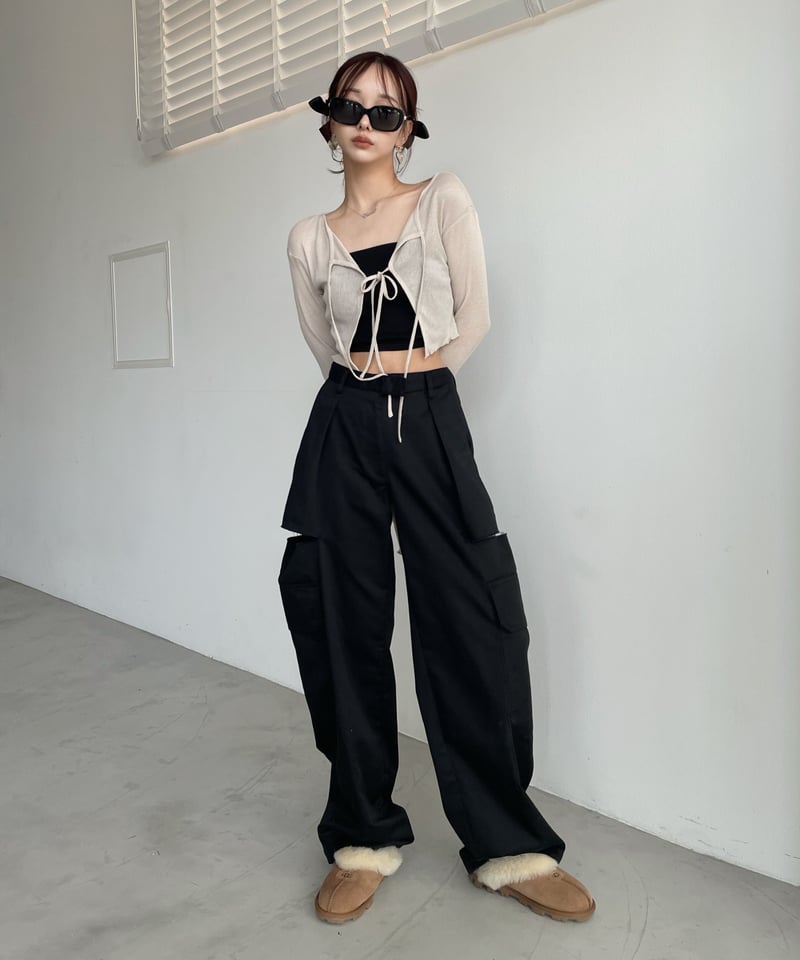 サイドカットタックパンツ / Side Cut Tack Bottoms | FICTION ...