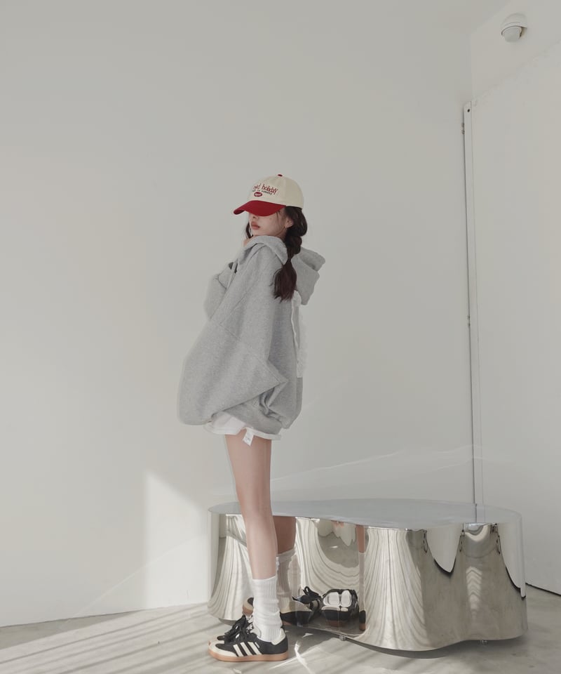 Gray】ハートジップアップフーディー /Heart Zip-up Hoodie | FIC