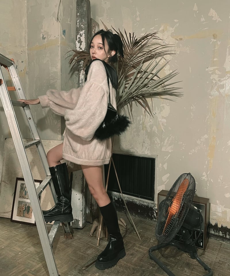 エナメルクロコフェザーバック / Enamel Croco Feather Bag | FIC 