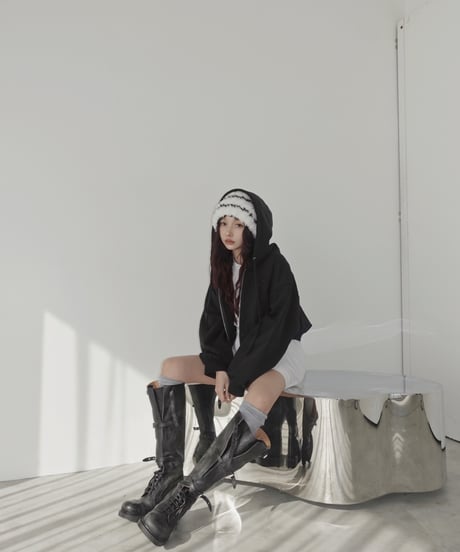 【Black】ハートジップアップフーディー /Heart Zip-up Hoodie